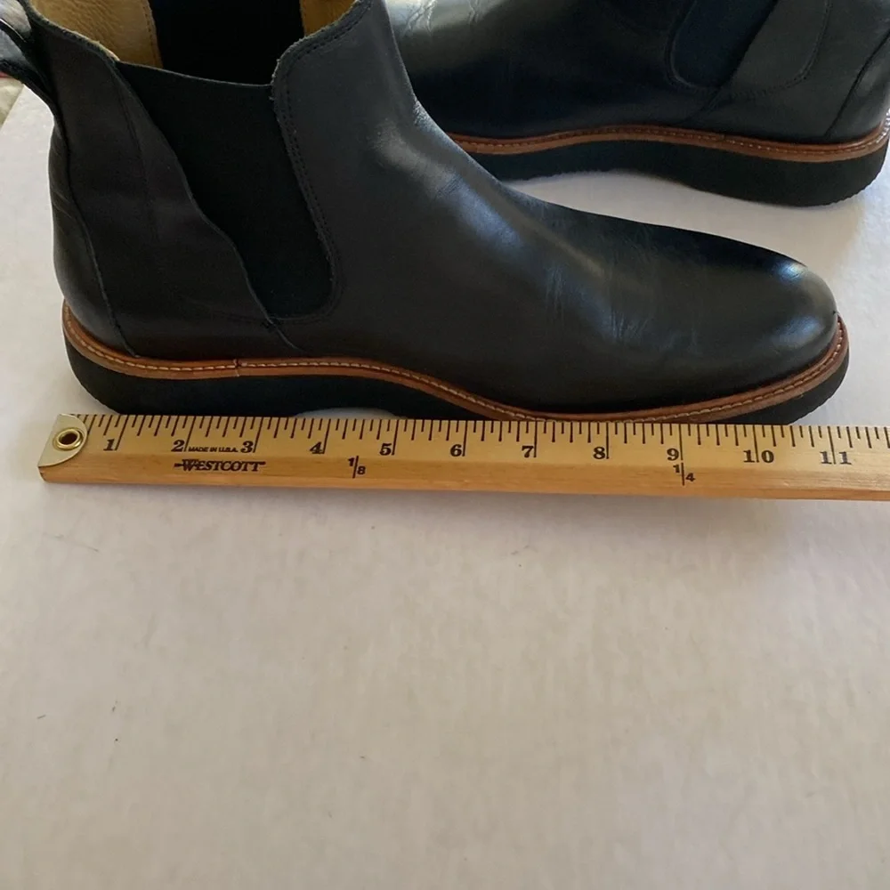 Samuel Hubbard Men's Black Leather Chelsea Boots with Brown Trim Size 8.5